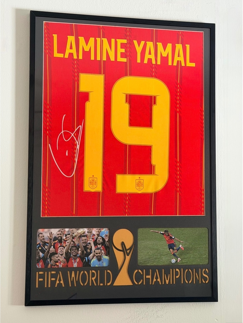 FIFA World Champions 2026 Lamine Yamal Jersey – Framed - Printed Signature